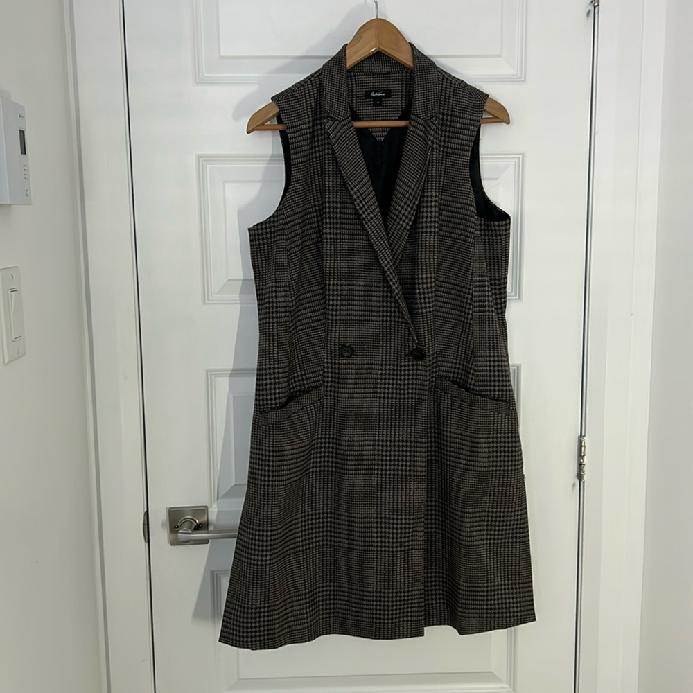 REITMANS - Houndstooth long sleeveless vest double breasted stretch size 14
